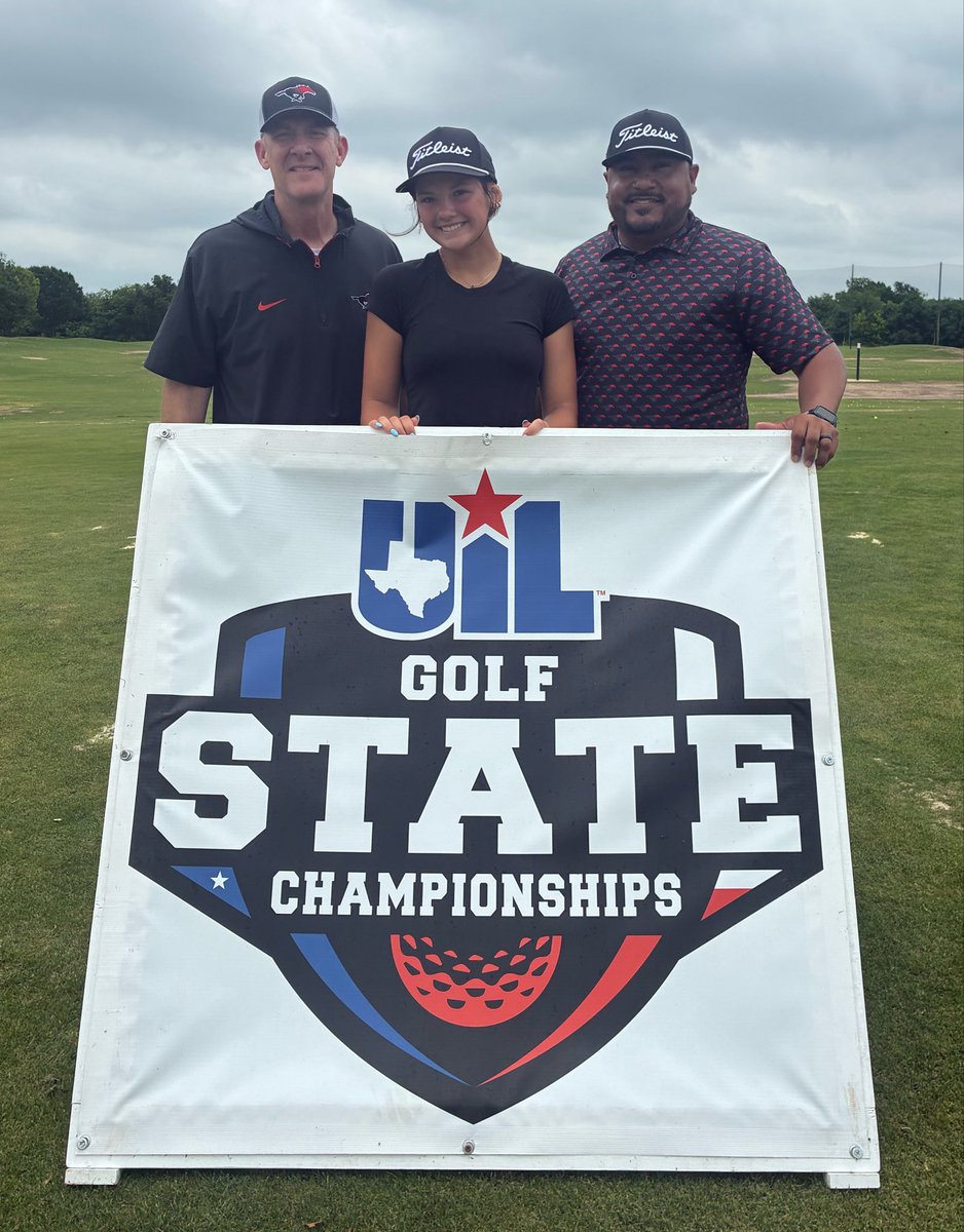 ShallyFootball's tweet photo. So proud of the way Bristyn fought hard today and represented Fillies golf!  Great job! https://t.co/KktkhDfHaE
