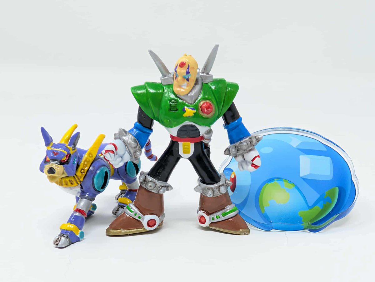 MegaManWorld's tweet photo. Mega May Day 5!  These tiny Japanese keshi were hand painted!  Sigma and his loyal robo canine Velguarder!  A gift from my friend @VatoMega! 💙

#MegaMay #MegaMan #Rockman #Capcom #Japan https://t.co/Ua78kfoLOO