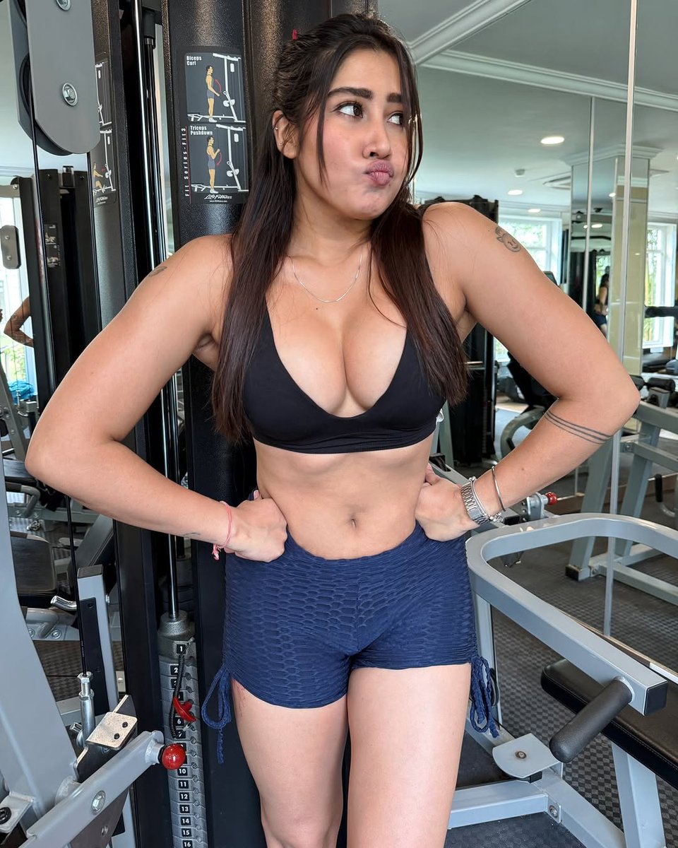 ActressKiller's tweet image. #SofiaAnsari GYM 🏋🏻🥵🍼