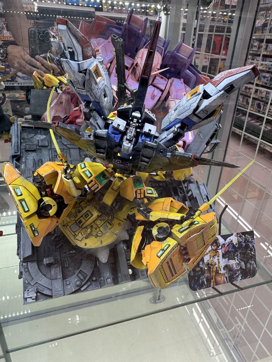 shinn41's tweet photo. 今年最初のJoshin福井『ガンプラコンテスト・スプリング』に展示してきました。
毎度のことながら、レベル高いですな〜⭐️

しばしの間、よろしくお願い申し上げます。 https://t.co/3W6YTX51Gd