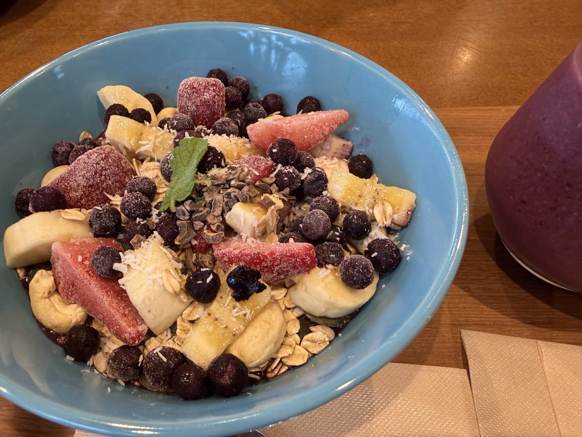HiroAmoretto's tweet photo. LOVE ORGANICS &amp; BIRTHCAFEで朝食 https://t.co/WLQm5YTKXy