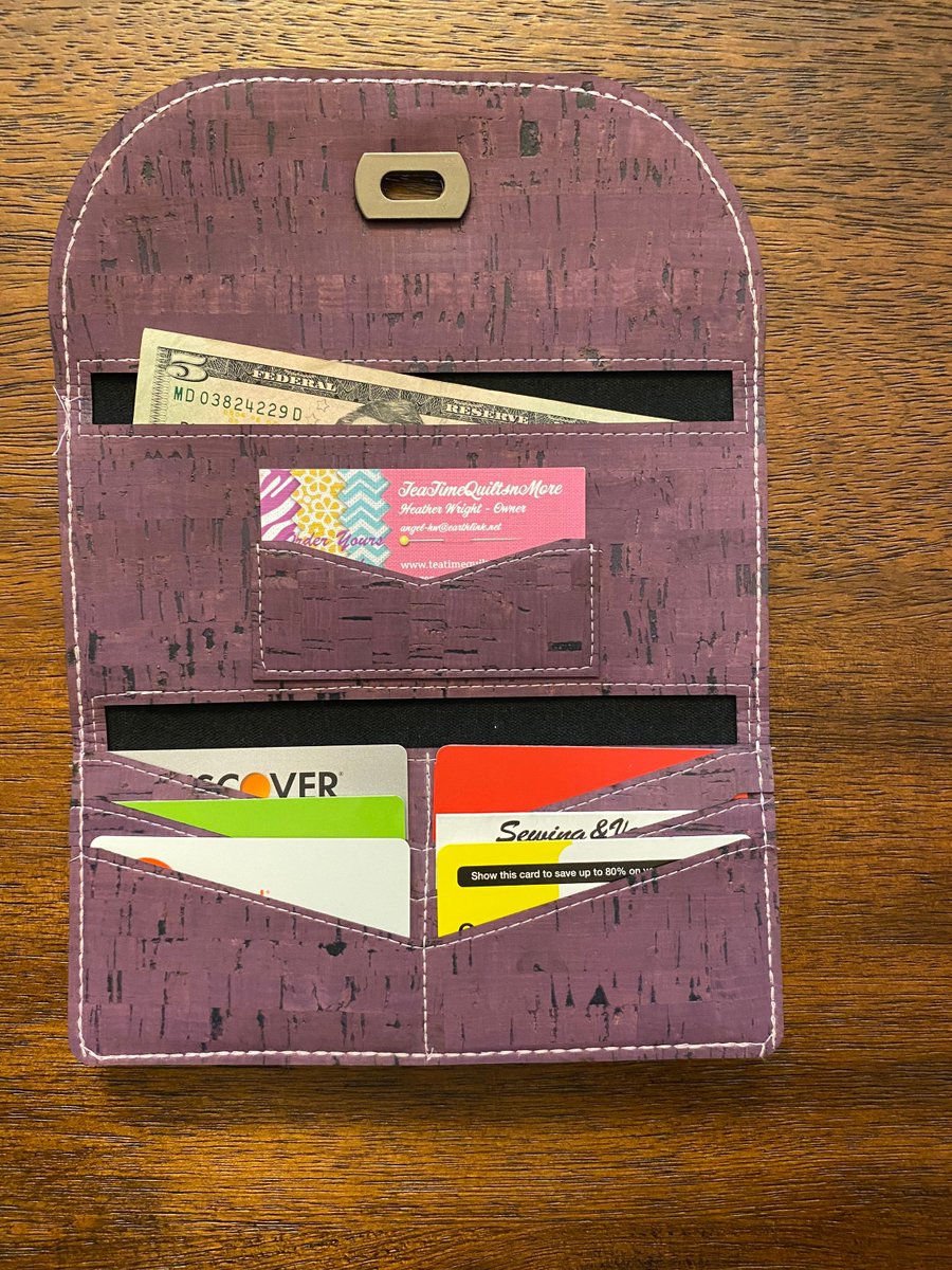 angelhw1956's tweet image. Lucky Penny Wallet tuppu.net/1c981de1 #Etsy #TeaTimeQuiltsnMore #PurpleWallet