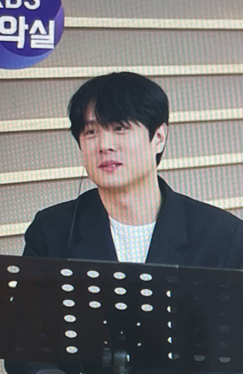 아보마 tweet media