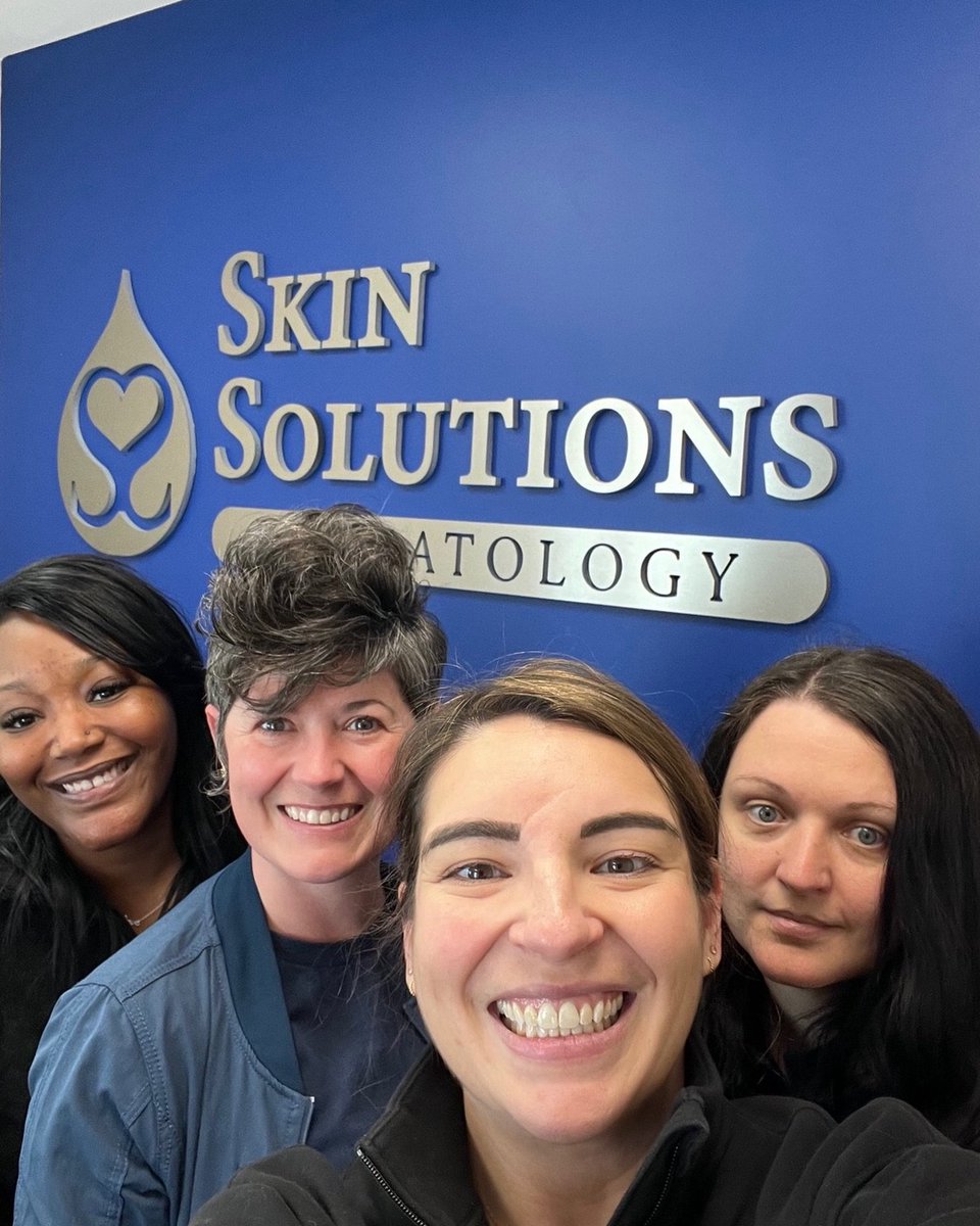 SkinSolutionsD's tweet photo. All smiles from our Shelbyville team!🤩

Call 615.771.7546 or visit our website to find a location near you! We’ll see ya soon! 💙👋

#dermatology #shelbyvilletn https://t.co/rq9eJ8Pk4z