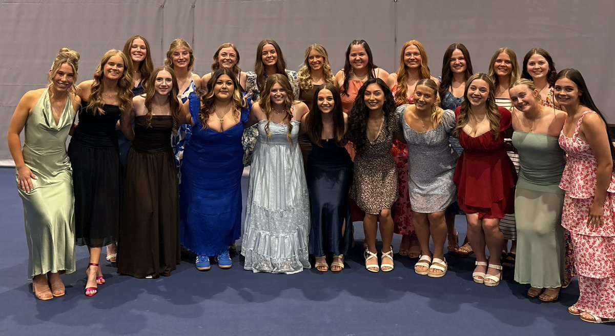 CSM Softball tweet media