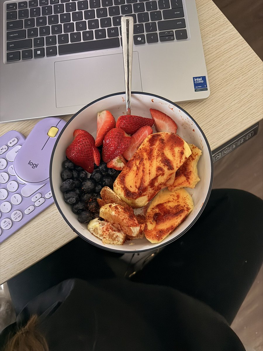 Camilaugc__'s tweet image. Getting some admin work done tonight!!!

I’ve been on my laptop for more than 10 hours since I have a 9–5, but for some reason working on my business is just fun to me hehe 🤭

#ugccreator #ugc #ugccommunity