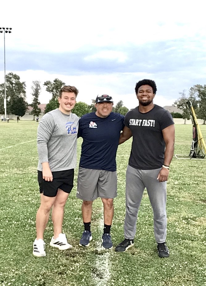 Phil34Coach's tweet photo. Happy Cinco de Snappo’!  Absolute Special session today with former Centennial G-Hawk and now Wake Forrest Univ Snapper Wyatt Freeman  @freeman_wyatt47 AND Former Stockdale Mustang and now Texas Southern Univ Snapper Ifeanyi Mbagwu @Ifeanyi42037853 .  Both were bringing it today!  Today was a Good Day! 🌮🏈🌮🎯🌮  #CoachPhilLongSnapping #ACC&SWAC