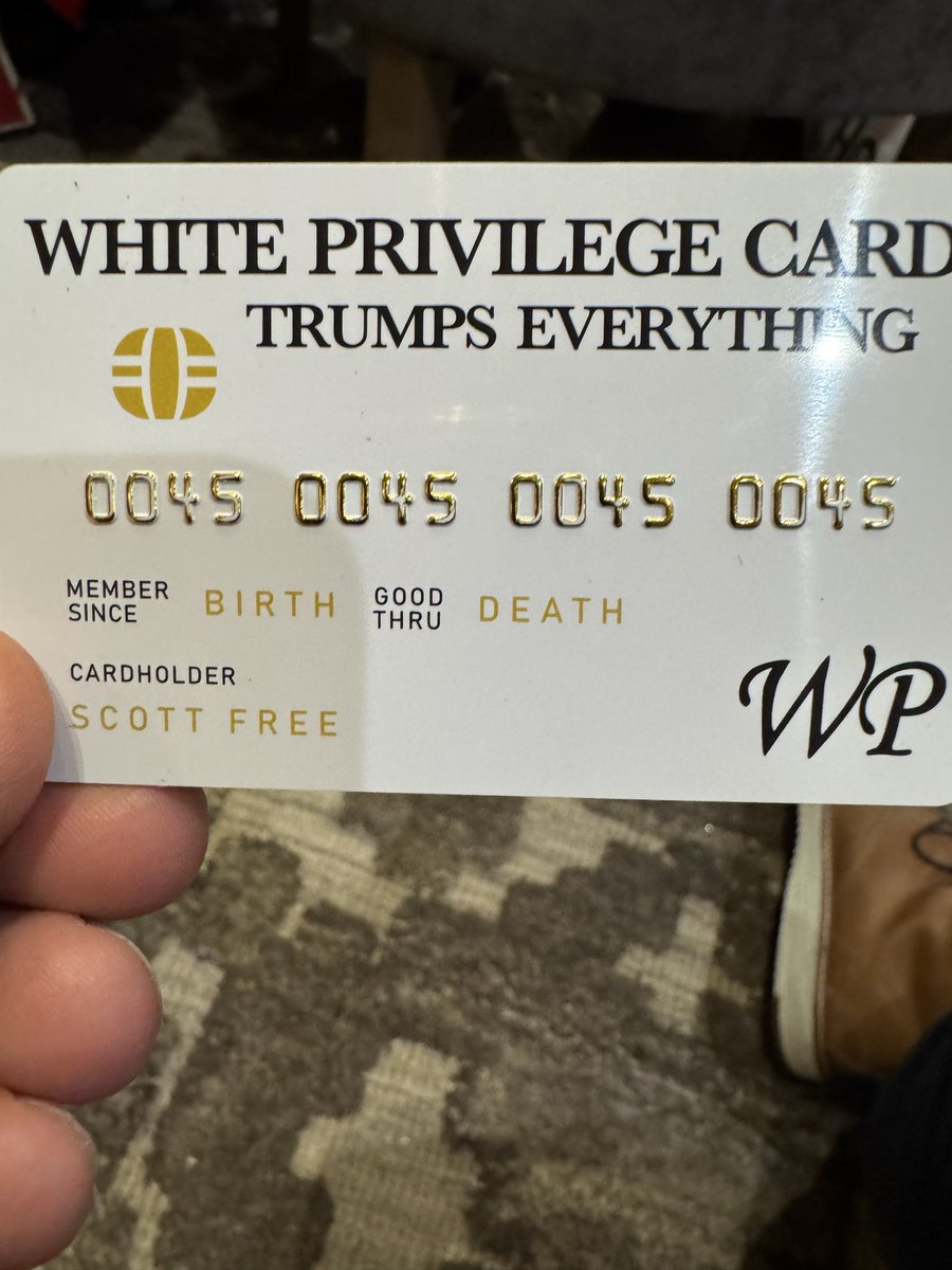 2ndAmendment919's tweet photo. @FINALLEVEL Bummer you can't apply for this, 'lil bro @IfindRetards are usually denied https://t.co/Fau1qqKWC9
