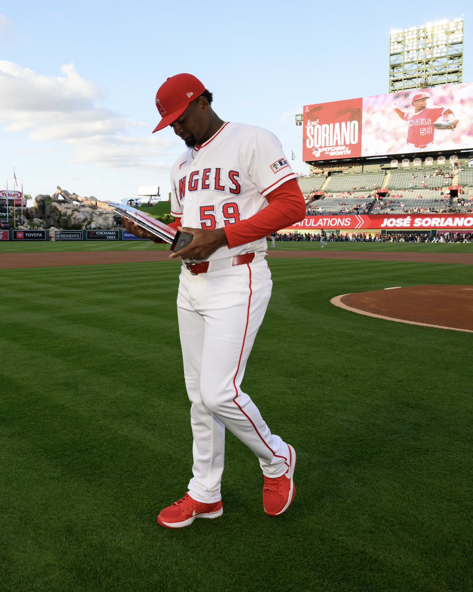 Angels's tweet photo. Before the start of tonight’s game, we recognized José Soriano for his A.L. Pitcher of the Month honor! 🏆 https://t.co/Z0SK2useff