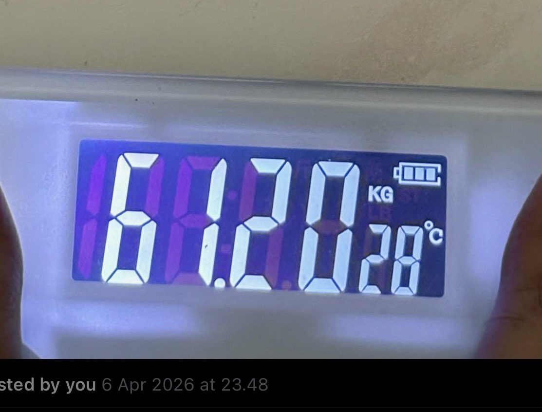 ncccchae's tweet photo. after through the up and down, banyak gagal dan akhirnya dietku berhasil!!🫶🏻

104kg to 61kg

walaupun masih banyak pr yang harus diselesaikan tp setidaknya aku sudah sejauh ini! 🤩

tanpa obat, gym, pill, dan lainnya 😺

jujur blm bisa dan pd untuk kasih foto akunya tp soon as i complete my journey i'll shares my photos!