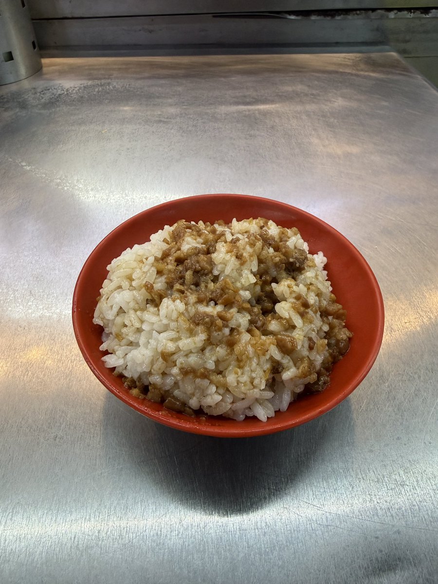 ultrakinko's tweet photo. 食べたもの 全体的に味付けが甘め https://t.co/e4Y2BuMEXI