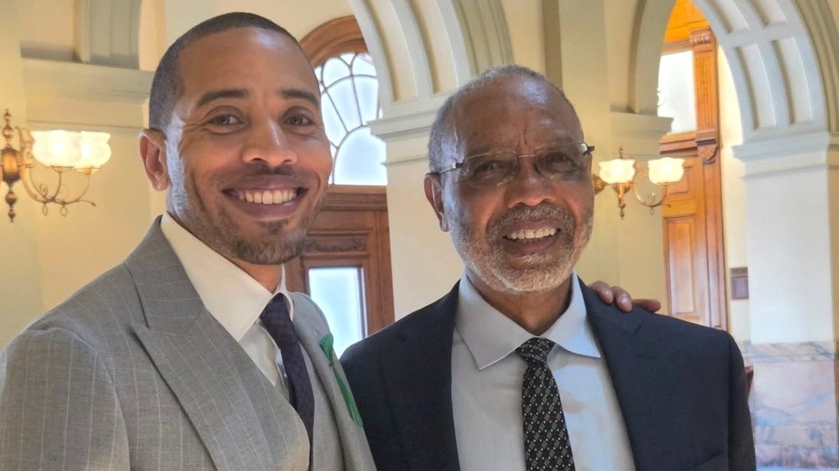 AuforGA's tweet photo. Congratulations to my dear friend Rep. Omari Crawford, whose bill #HB334, the Sickle Cell Disease Protection Act, was signed into law this afternoon!

I know how long he’s been working on this bill and how many patients it will help. 🩸 Li’l Bloody and I could not be more proud! https://t.co/Y2CroisueX