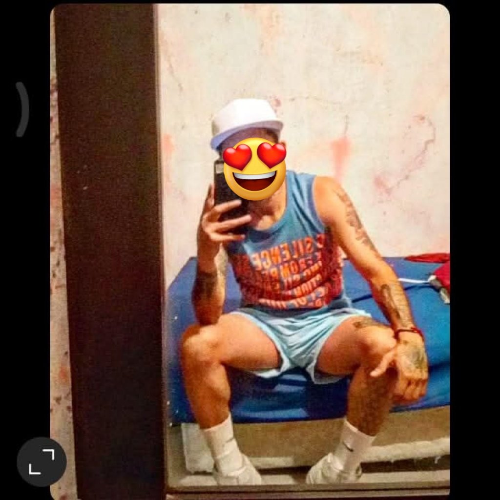 Cazamachos04's tweet photo. Ordeñando al Chacal!! 
Una 🍆 bonita, peluda y grandecita!! 

Suscribete a mi grupo de Telegram y disfruta todos mis contenido con Chacalitos de GDL 😈

👉🏽 Telegram: https://t.co/sAcAk8oDxy https://t.co/kNL2A7V7TT