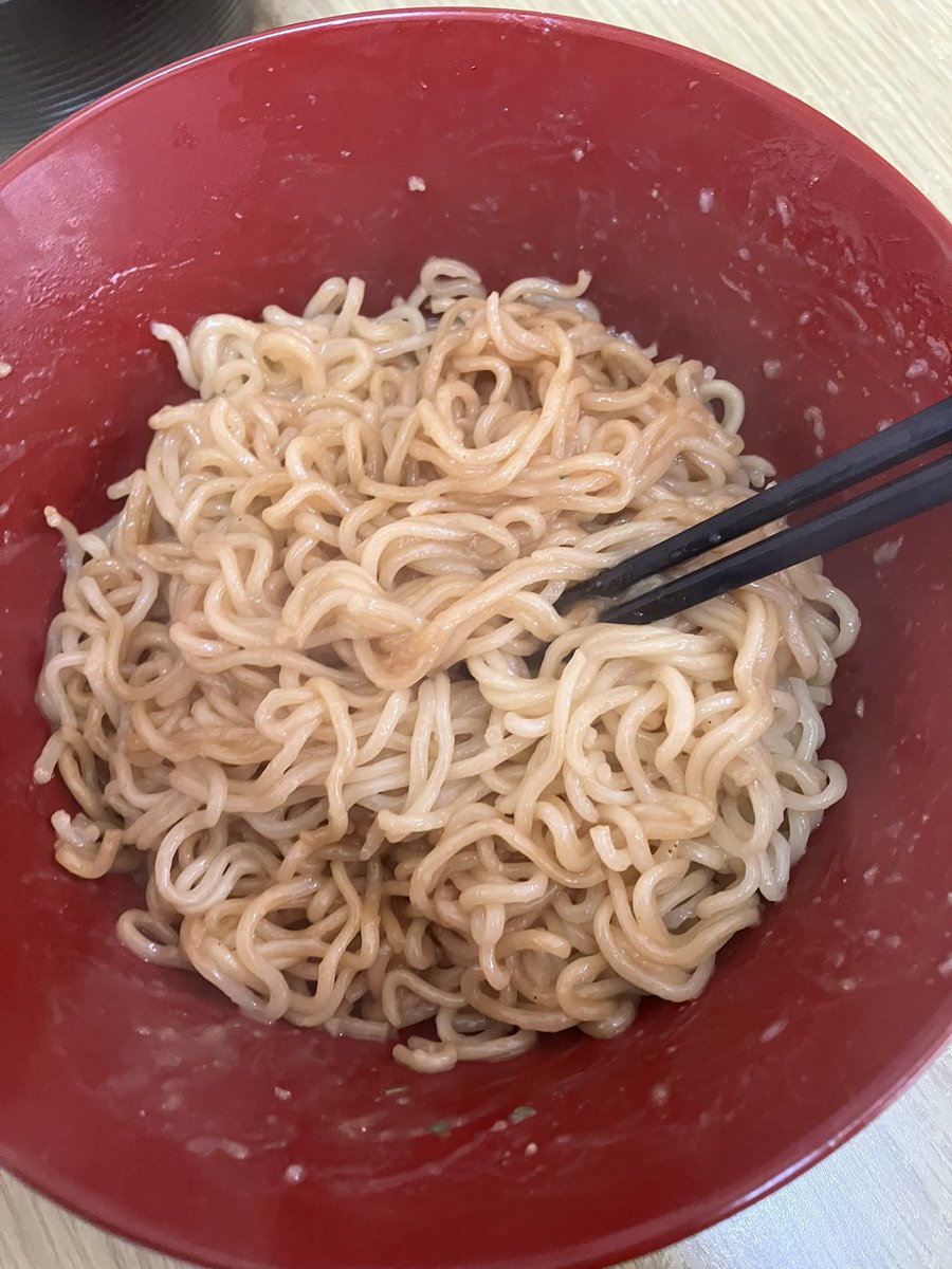 かにかま@Twitch配信者 tweet media