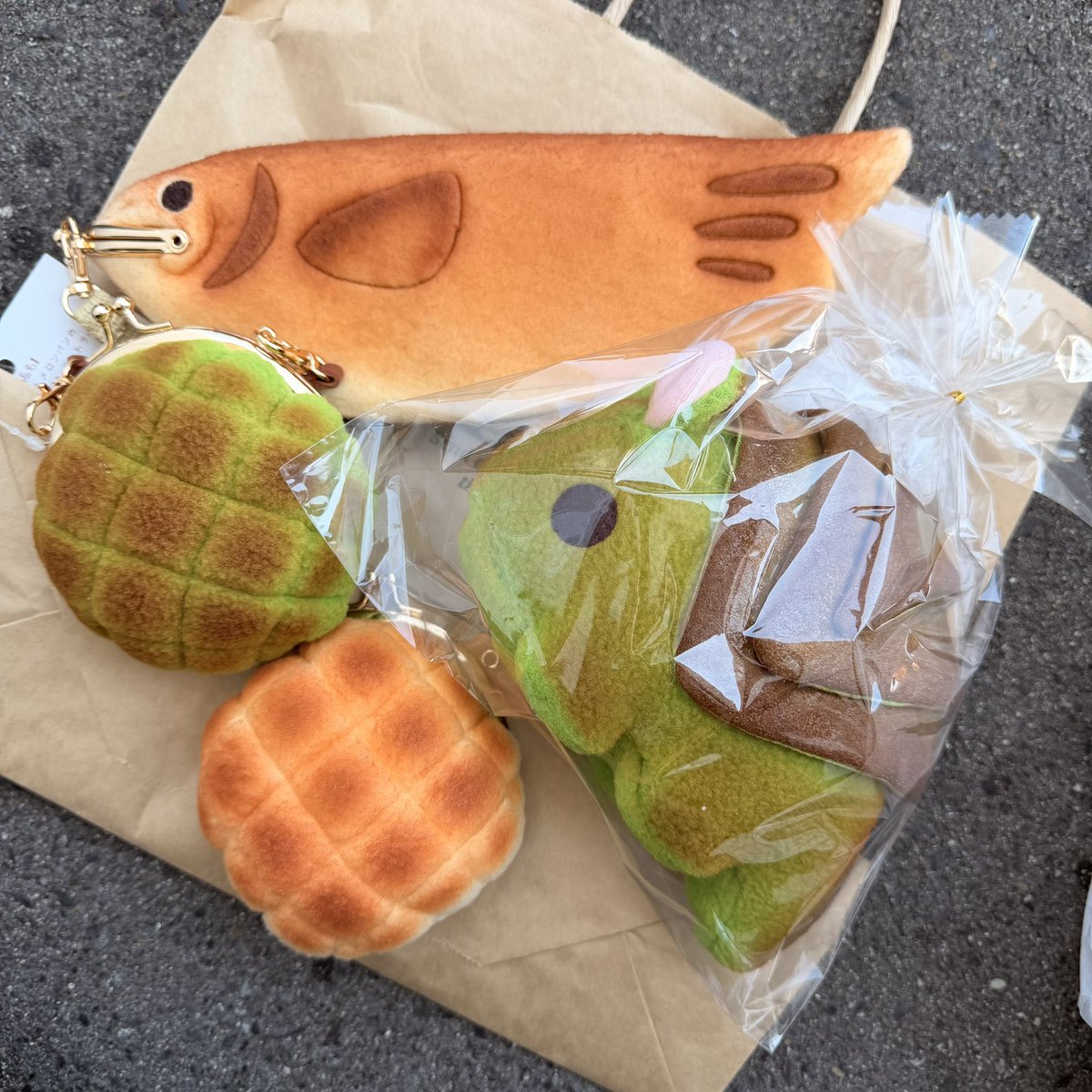 昨日は久しぶりのクリマへ🫶 マリさんベーカリー( @marisan_bakery )が