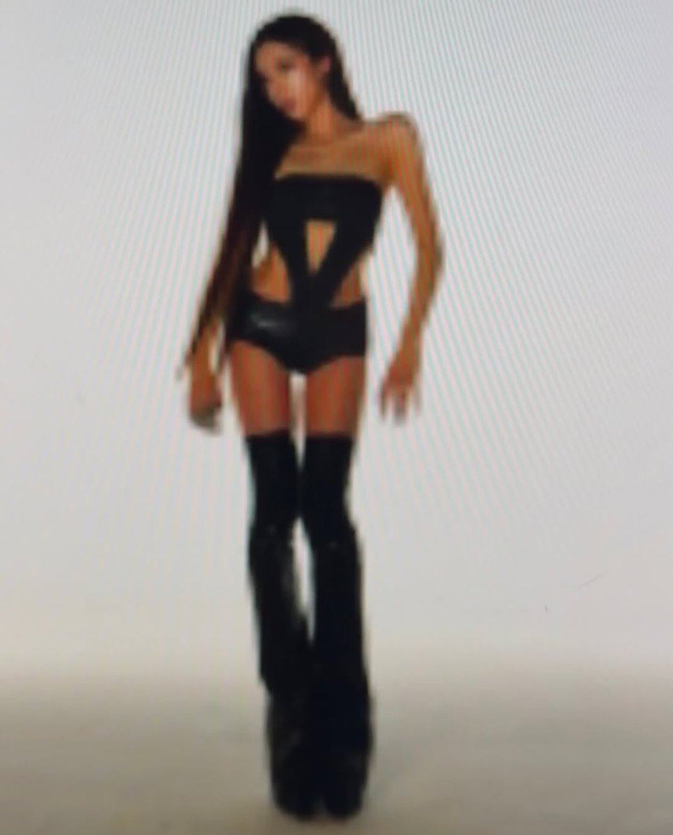 HOT GIRL, GISELLE