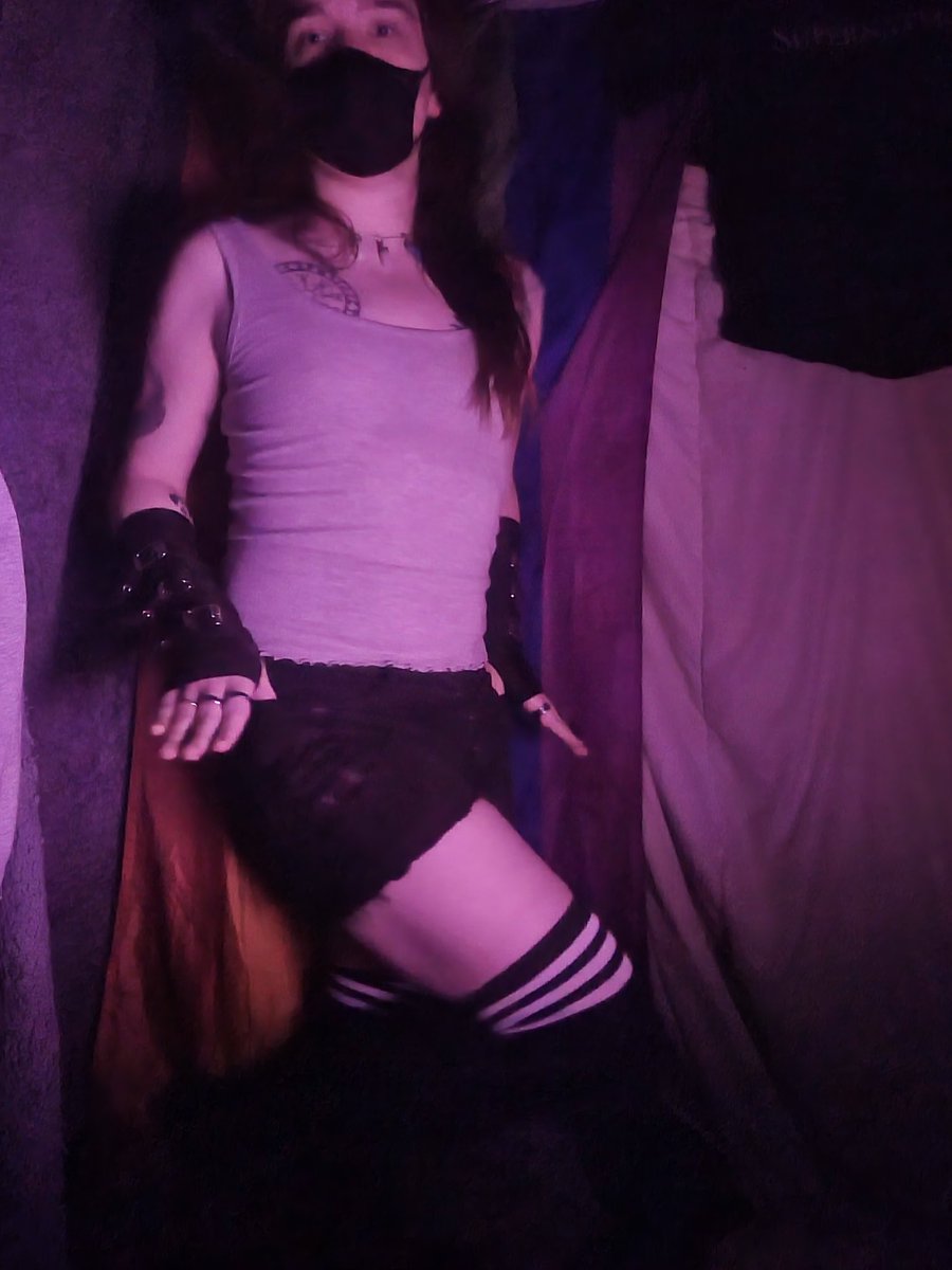 echo_chase76's tweet photo. A locked, Horny sissy approaches you. What are you going to do to her

#sissy #chastity #trans

Please like, comment and share if you enjoy my content https://t.co/n3XeJX8E6r