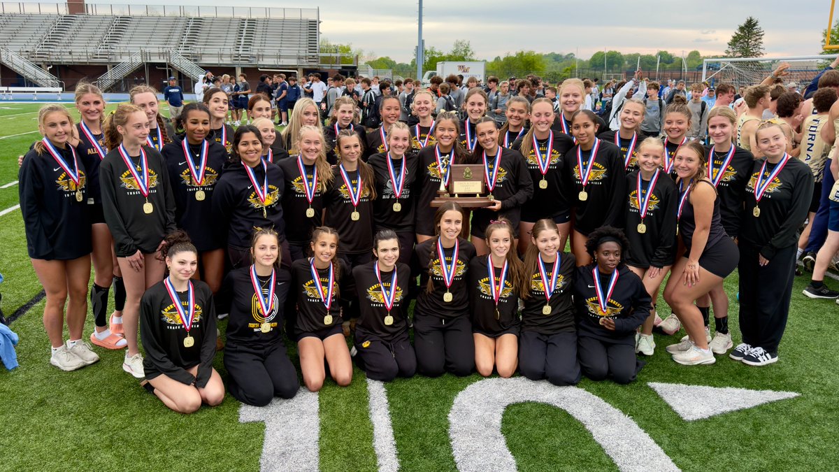 NATigerAthletic's tweet photo. Track & Field Recap: @natigerstrack reclaim WPIAL title

It's their 4th in 5 years and 15th overall!

🔗: https://t.co/h5lAjko3es