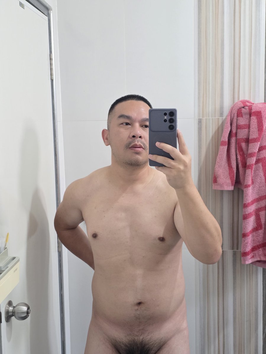 Find x:ต้าวอ้วน tweet media