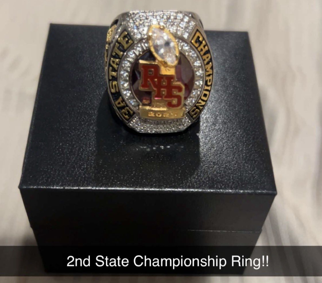J7Roc's tweet photo. 2nd State Championship Ring https://t.co/zGPbKmSzq7