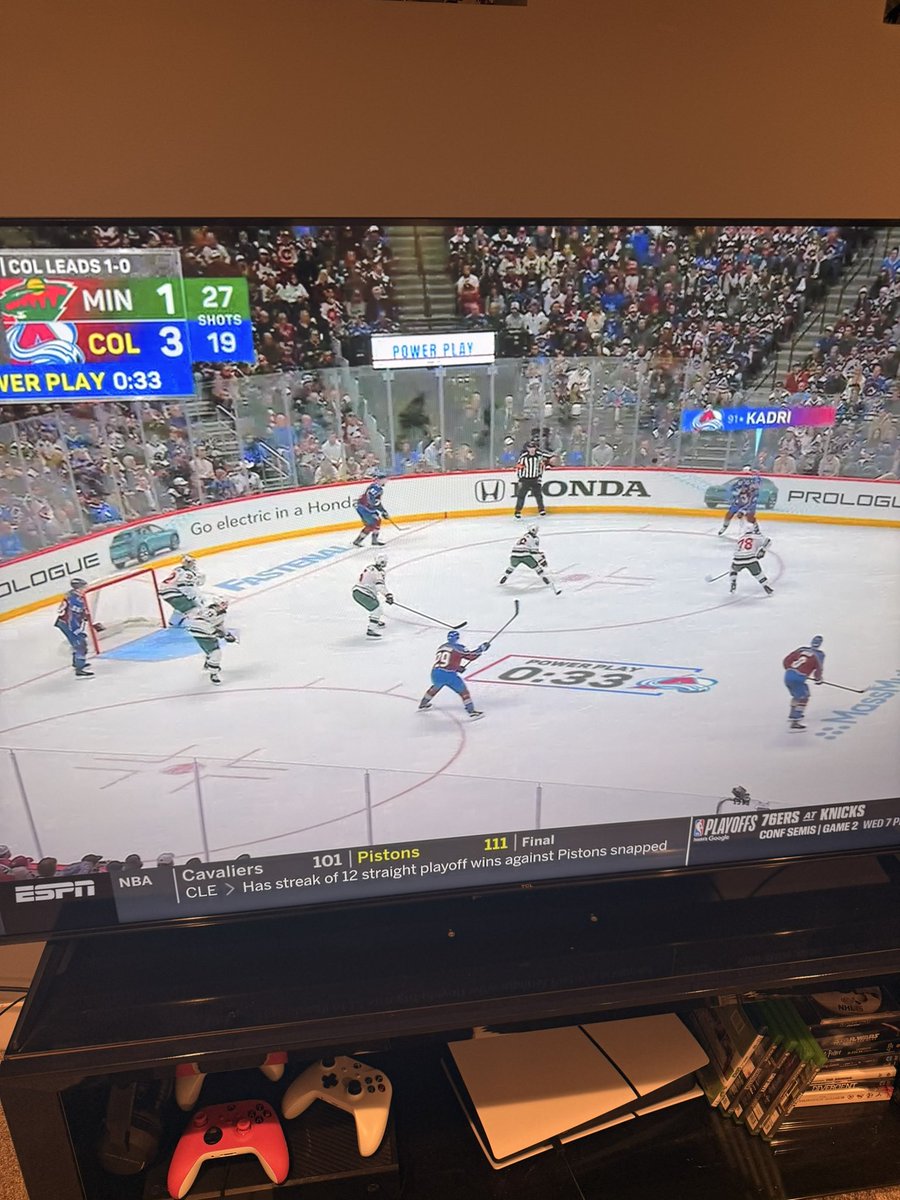 Jakebestul's tweet photo. @jzulgad Need Hynes to step in. This is atrocious broken down in every way https://t.co/MVEER1vz5L