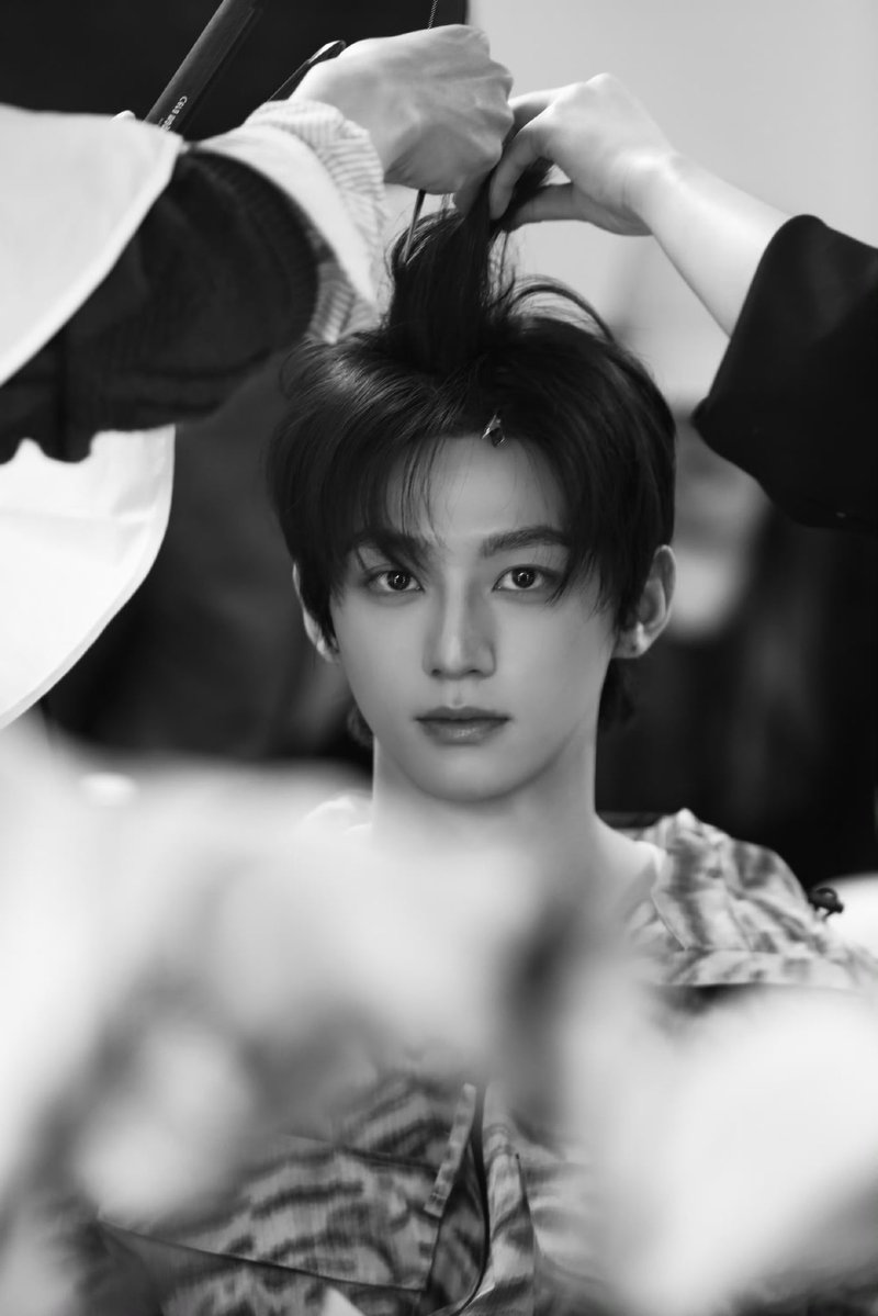 260506 밍밍이라면이렇게할수있지 웨이보

#뢰위명 #赖伟明 #LaiWeiming #ล่ายเหว่ยหมิง