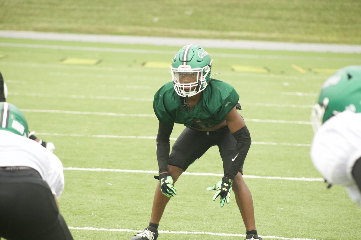 immjaylen's tweet photo. Spring ball in the SWAMP. 
@CoachPDUB_ @CoachLacey24 @CoachKnight36 
@LandonPrentiss6 @5CorbinWalker @Mesiahsims3 @12Jameswarfield @Jaylensmith724 @wallysscurry4 @JaydenYounger16 @deveyonbeard https://t.co/wyf89LhjFt