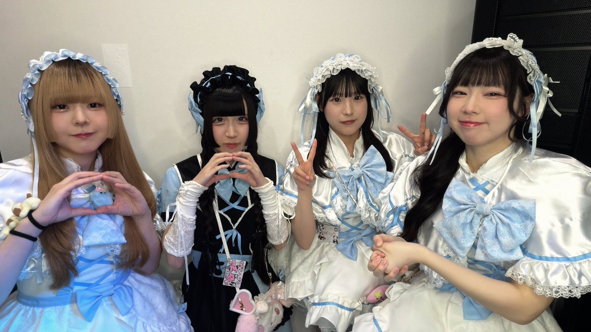 本日の魔法少女ちゃんは🪄

のわ　める　ほのか　うさ　です🎀

本日、GWラスト✨
本日は好きな魔法少女ちゃんにパンケーキを作ってもらえる特別な日です🥞
たくさんこ冒険者様の転移お待ちしております🌟

#異世界酒場のシャルロッテ #新潟駅前 #新潟コンカフェ #コンカフェ #魔法少女