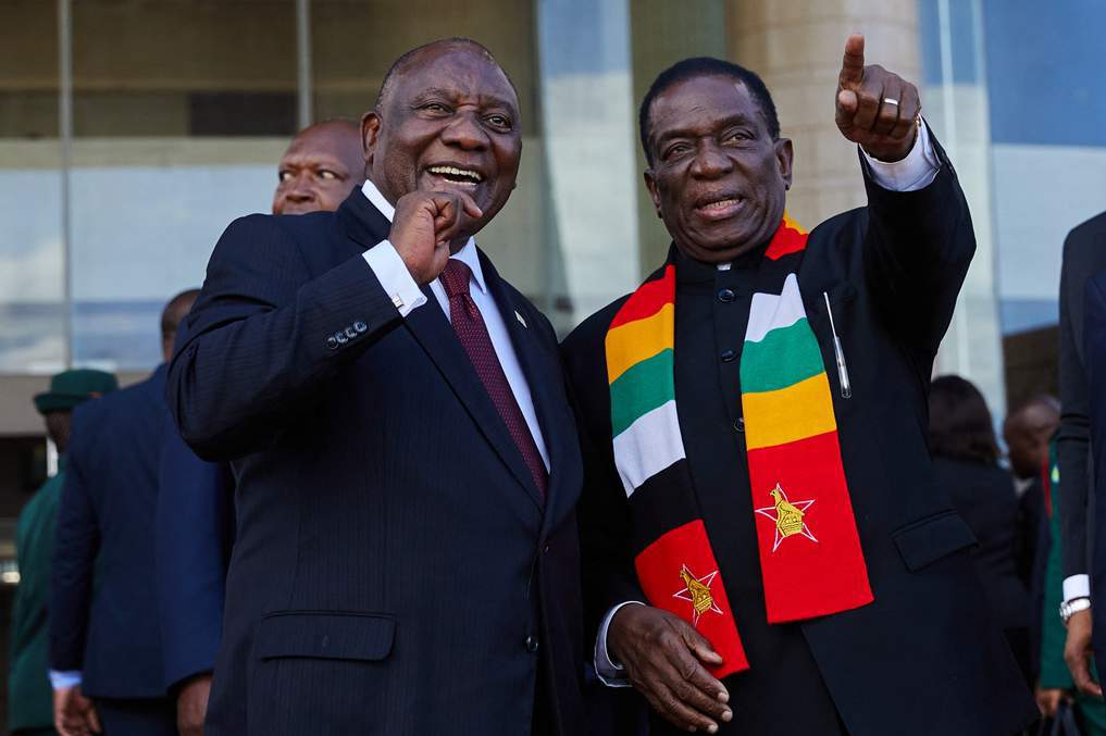 ISephara's tweet photo. Did you know?
Each time South Africans protest against illegal immigration Cyril Ramaphosa doesn't engage the citizens. Instead, he runs out of the country to engage the Presidents of the countries that are causing us the most illegal migration. 

Yesterday, he was in Zimbabwe
Today he's in Mozambique 
Tommorow hell be in Malawi 
Later, he will be in Nigeria

That's not a coincidence. This is not normal behaviour. He is running around trying to please the dictators in those countries. I'm sure he is trying to convince them that he has everything under control. 

Yeah no. Let's make sure we remove every ANC mayor and councillor from all municipalities later this year.