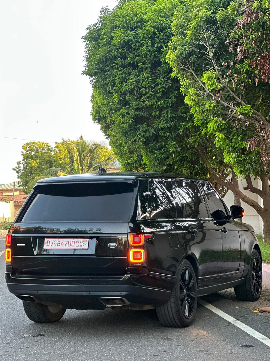 Range Rover Vogue LWB

#YourCarGuy 🚘🕺🏽