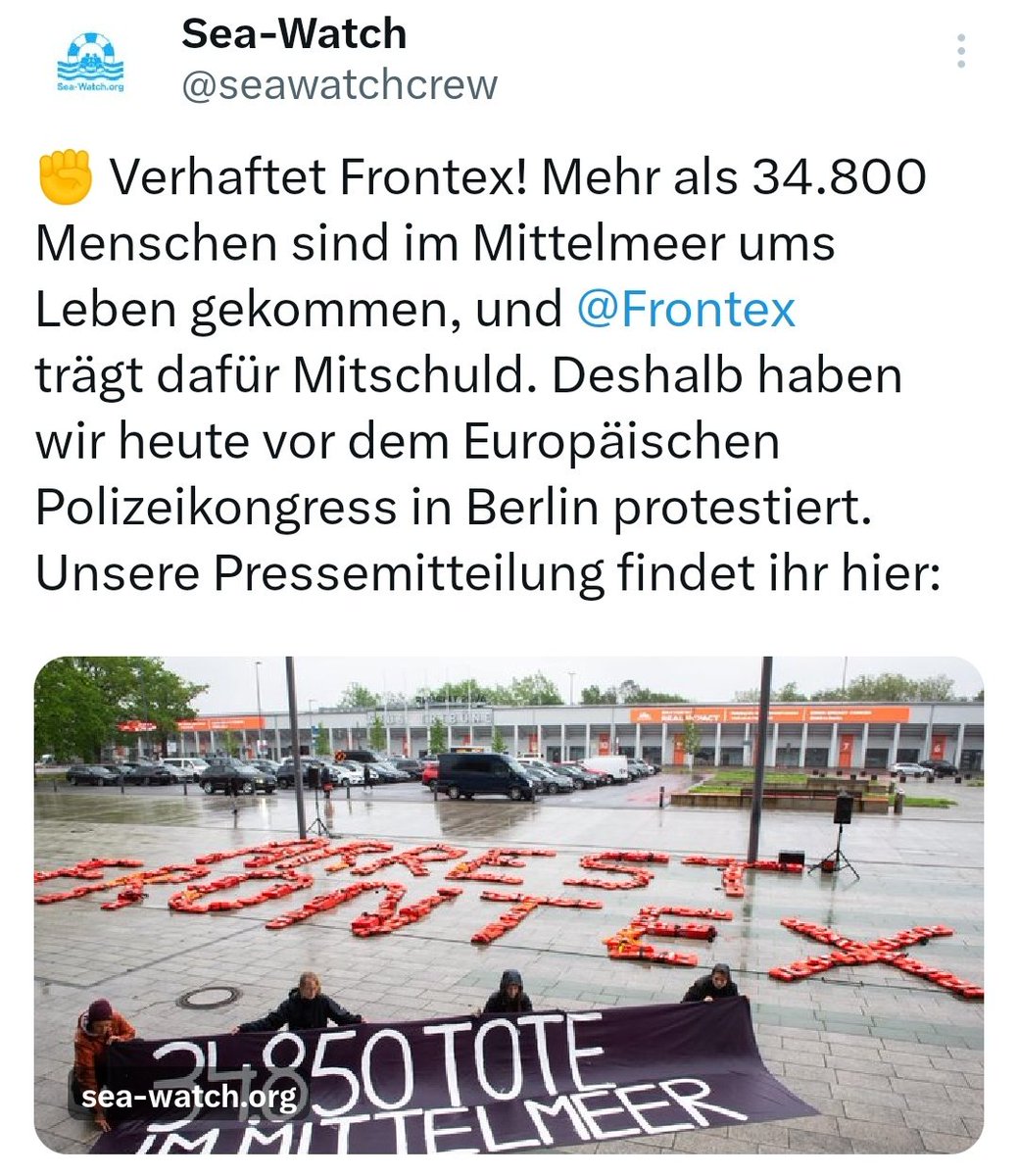 Jerusalema_AH_2's tweet photo. Verhaftet @seawatchcrew! Mehr als 34.800 Menschen sind im Mittelmeer ums Leben gekommen, und @Frontex trägt dafür keine Mitschuld. Ohne die Schlepperflotte von #SeaWatch würden die Menschen nicht mit Schlauchbooten auf die offene See fahren. https://t.co/DLCl6I2xjT