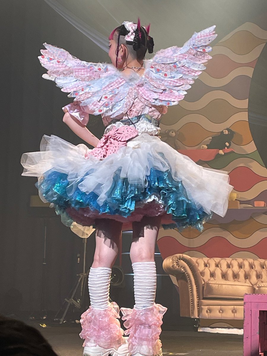 ysato_'s tweet photo. @utaha_89_id_ 茨城ライブで、ちゅるちゅる肌自慢してたね〜！
８月の暑いLuckyFesでまた会いましょう https://t.co/ysud2oXeLD