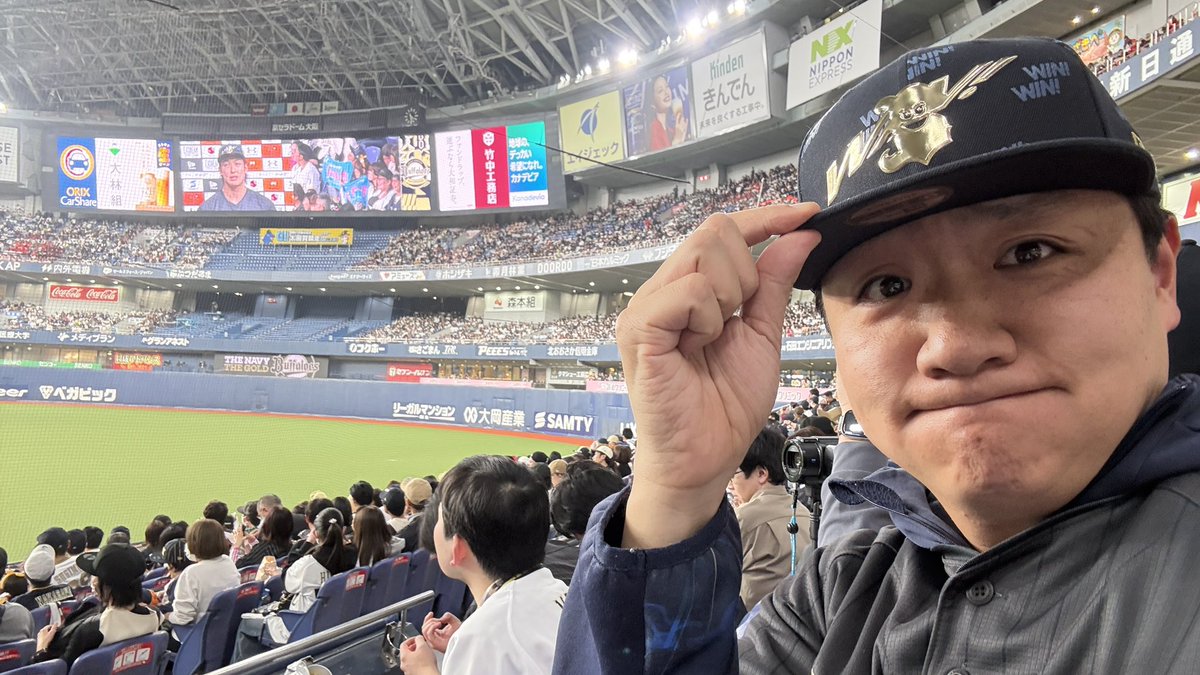 yama18ksuzuki30's tweet photo. 私は、

稼ぐことだけを目的にしていません。

本当にやりたいのは、

元気な大人を増やすことです。

なぜなら、

子どもたちは

大人の背中を見ているから。

毎日しんどそうに働いている大人を見て、

未来に希望を持てるでしょうか。

逆に、

自分らしく生きて、

挑戦して、

笑っている大人が増えたらどうか。

「あんなふうになりたい」

そう思える子どもは増えるはずです。

だから私は、

大人がまず行動することに意味があると思っています。

転職でも、

独立でも、

学び直しでもいい。

自分の人生を

自分で選ぼうとする姿そのものが、

誰かの希望になる。

行動は、

自分のためだけじゃない。

周りの人の未来まで変える力があります。

あなたが今日踏み出す一歩は、

想像以上に価値があるんです。