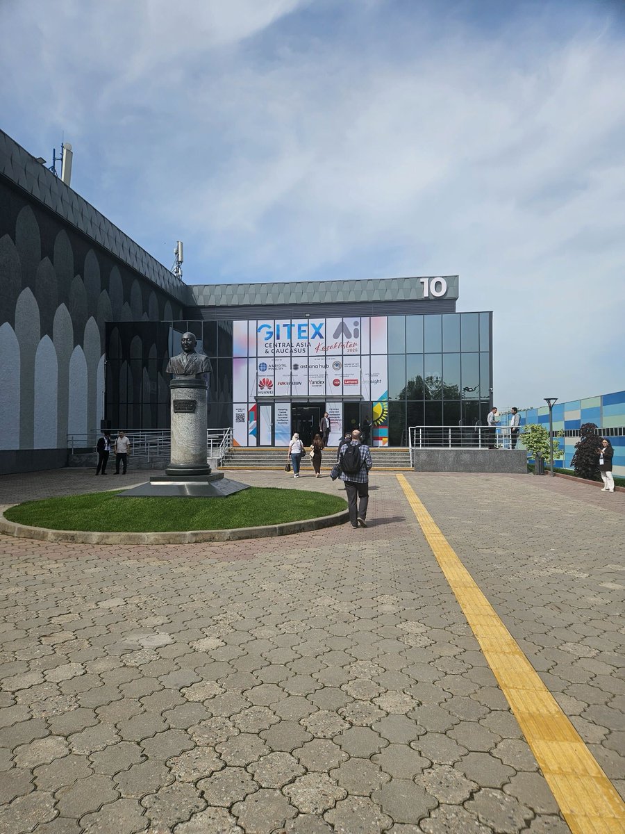 pitch_avatar's tweet photo. GITEX AI Kazakhstan, wrapped. Two days in Almaty.

Non-stop traffic at our booth.
Great people.
Good conversations.
A clear signal: practical AI wins attention fast.

That’s where AI avatars clicked.
Demos. Training. Lead capture.

#GITEXCentralAsia #AIinBusiness #AIavatars https://t.co/aKyQLrltnM