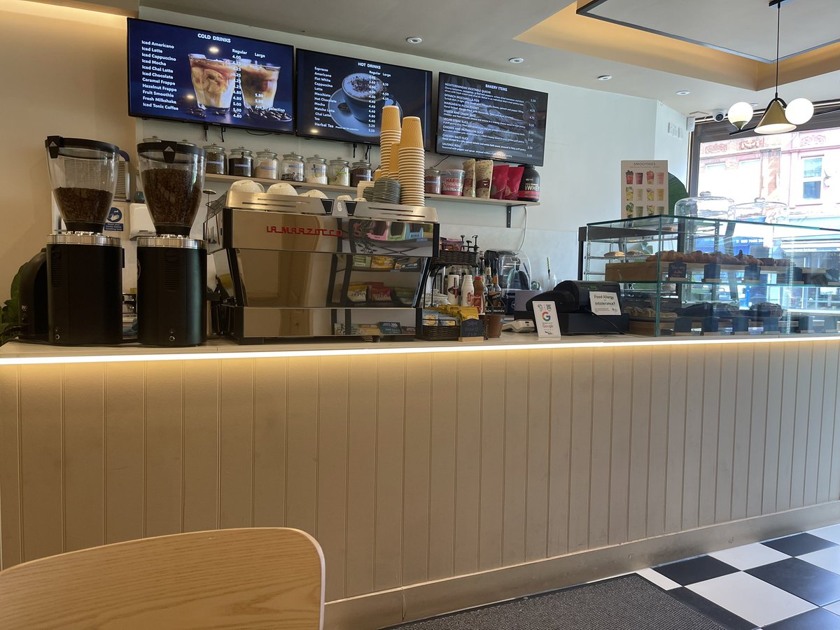 Styleemum's tweet photo. This coffee shop owner asked me if I knew what Karma was @PoopsnoopEditor 😉Froth coffee so much more than amazing coffee and great cakes https://t.co/085cpw0Qoo https://t.co/7EHXrOoHdl