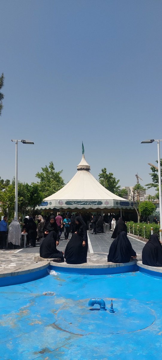 بیا بردار بار از شانه موری...
