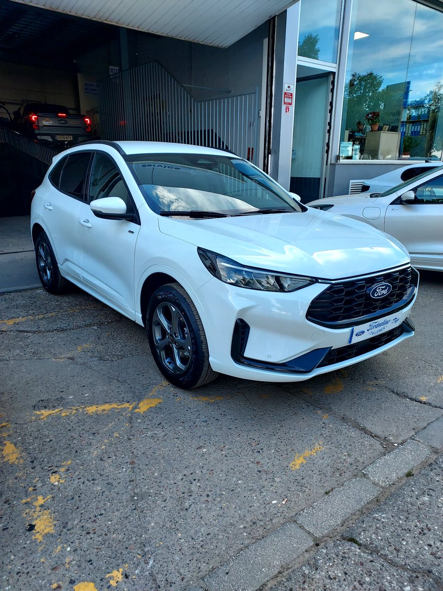 T_FORNALINO's tweet photo. En la tarde de ayer hicimos la entrega de este FORD KUGA MCA ST-LINE PHEV AUTOMATICO para nuestro cliente y vecino de Cantillana (Sevilla).

Muchas gracias por confiar en nosotros y que lo disfrutes.

https://t.co/yb86B1XcpF https://t.co/kkkDrRqlQf