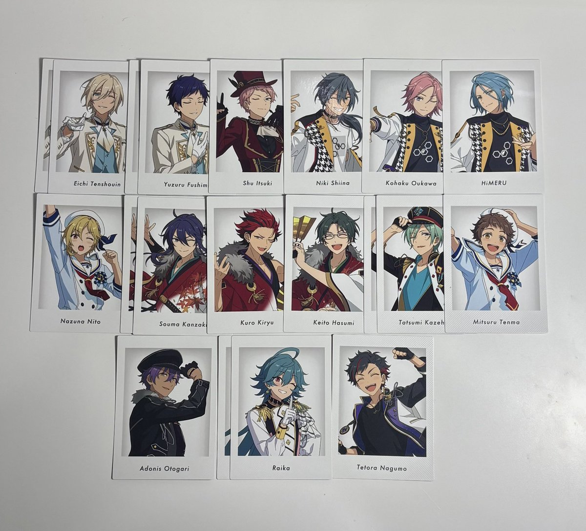 ⠀🪽⠀꒰  𓈒 พร้อมส่ง  ꒱   พลล ♥︎⠀  𓈒
   ┈  ใบละ 32 บาท รับ 3 ใบขึ้นไปได้ใบแถมคาร์นั้น

( ใบแถมคาร์ที่ไม่มีใบปกติ รบกวนรับ 3 ใบขึ้นไปใบไหนก็ได้ แล้วแจ้งขอรับได้เลยนะคะ )
📌 ปิดการขาย 09/05/69 18.00

ค่าส่ง 40 thb ( ส่งกล่อง )
#ตลาดนัดอันสึตะ