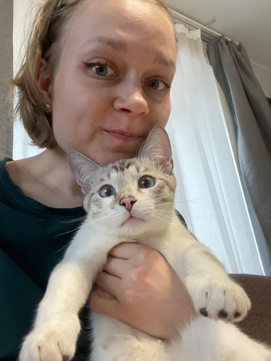 Varezka05's tweet photo. Компотя с офигенной мимикой у нас растет. Наш бублик 🤗🥹 https://t.co/OEJD4BMXYe