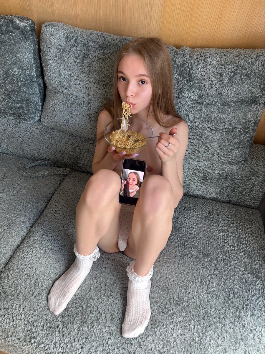 Emily Little💞 PROMO FIRE33 unlocks GIFT tweet media