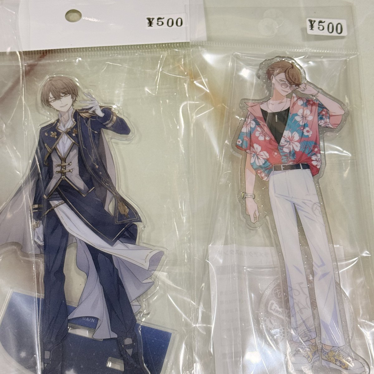 にじさんじ 加賀美ハヤト アクリルスタンド などが入荷してます。 各