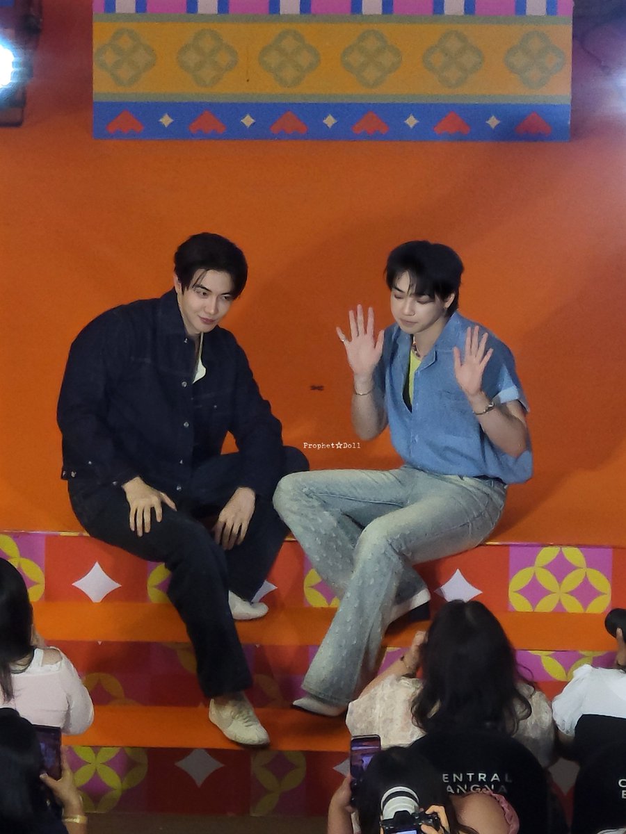 ยังไม่กลับจากบางนา 

#maxky_rp #บาสเด็กอ้วนที่แท้จริง
#MaxkyBasxCentralBangna