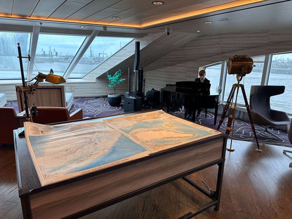 CruiseLineUK's tweet photo. Onboard MS Fridtjof Nansen with HX Expeditions 🚢

Polly and Charlie are currently on a Mega Fam, exploring the ship, taking in the onboard spaces and enjoying sailaway drinks as the journey gets underway.

#HX #HXExpeditions #MSFridtjofNansen #MegaFAM https://t.co/ij8ez5UmwY