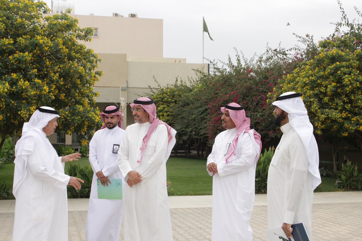 معهد الشرق العربي العالي للتدريب tweet media
