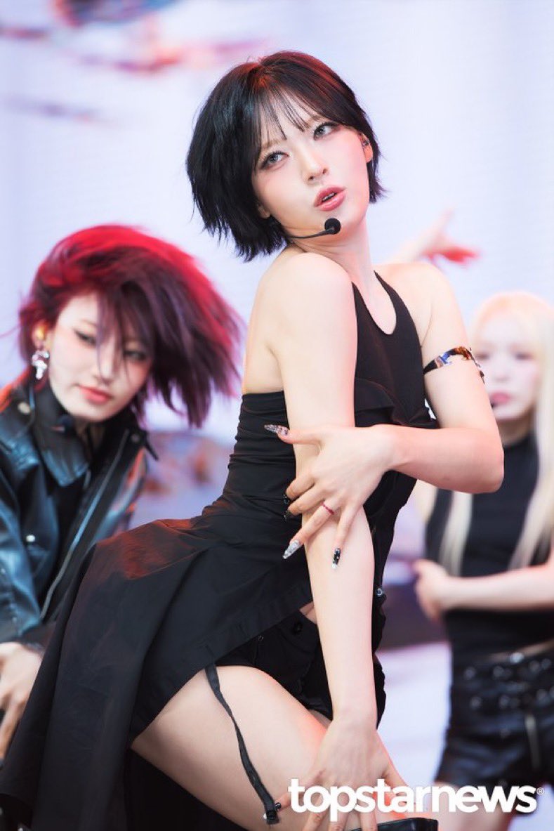 moonsua pics tweet media