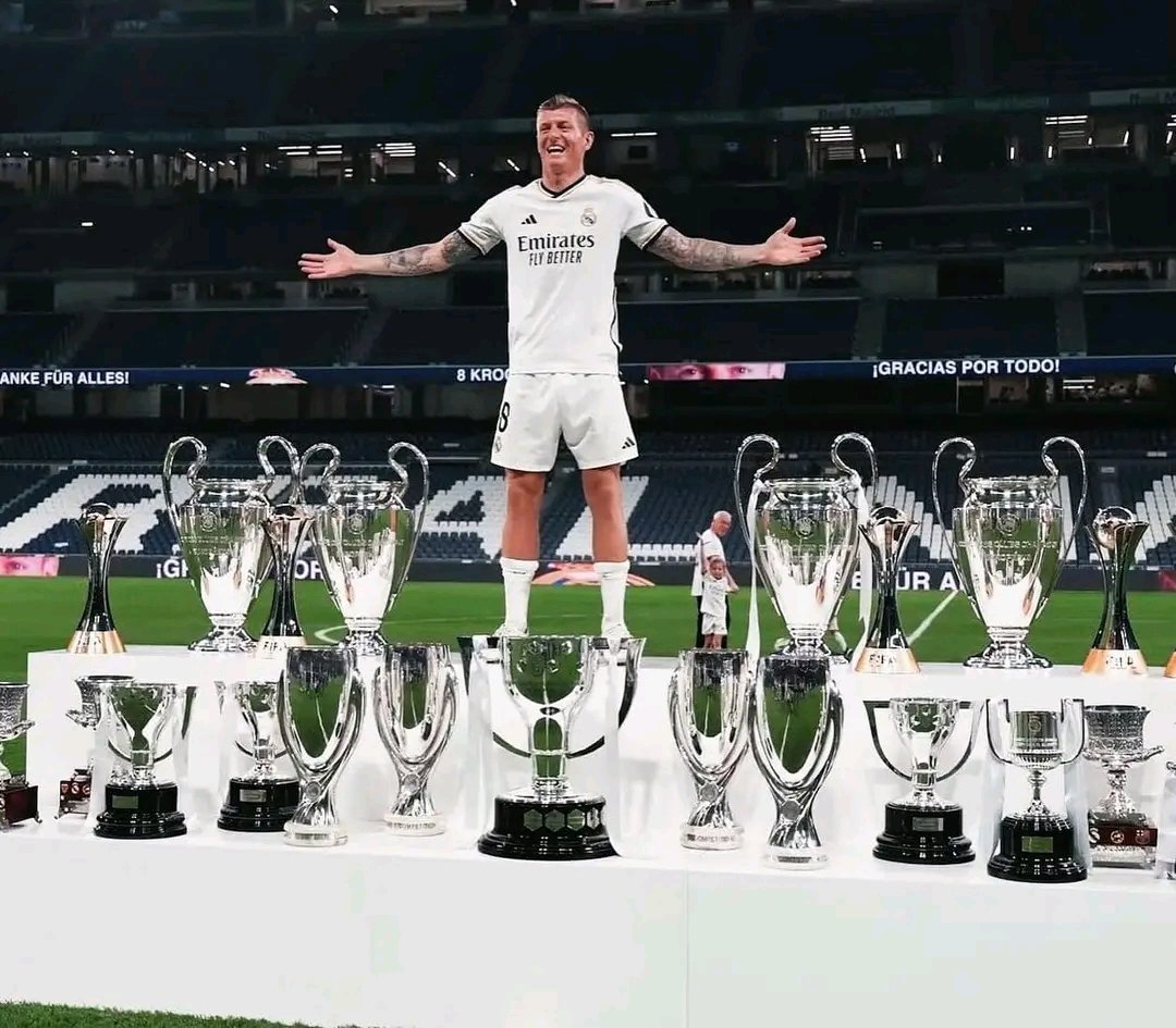 YIttihadisti's tweet photo. @Sir_Gunners توني كروس 36 سنة = 6 دوري أبطال أوروبا 
عرصنال 140 سنة = 0 صفر Zero دوري أبطال أوروبا 
مشكلة وضيع لندن أنه جاء في زمن كروس 🤷‍♂️ https://t.co/peK5Q5DPGZ