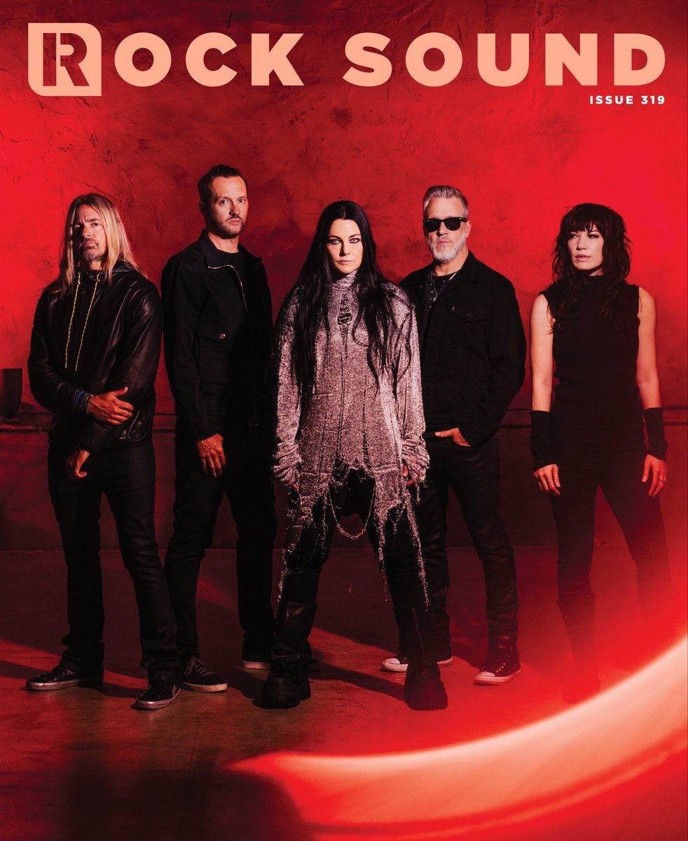 rocksound's tweet photo. Behind the scenes with @annaleemedia on our @evanescence cover shoot. 

Get your magazine, poster and exclusive t-shirt at https://t.co/5GNfemKQnj https://t.co/aMtK8wMW2k