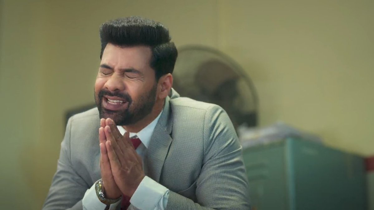 ishu_tales's tweet photo. my #AprakShi duo chaos due to 🐀 
appu : bhajan gaa rhi hu ganesh ji ko khush krne k liye.🐁 ganesh ji k bahan h na. 
Meanwhile rakshit : itna khush mat karo pura parivaar ko leke aajayenge badiya respect mil rhi h😭🤣🙌

#tumdenasaathmera #SritiJha #ShabirAhluwalia #TDSM
#OHTDSM https://t.co/SmDlRvS7gO