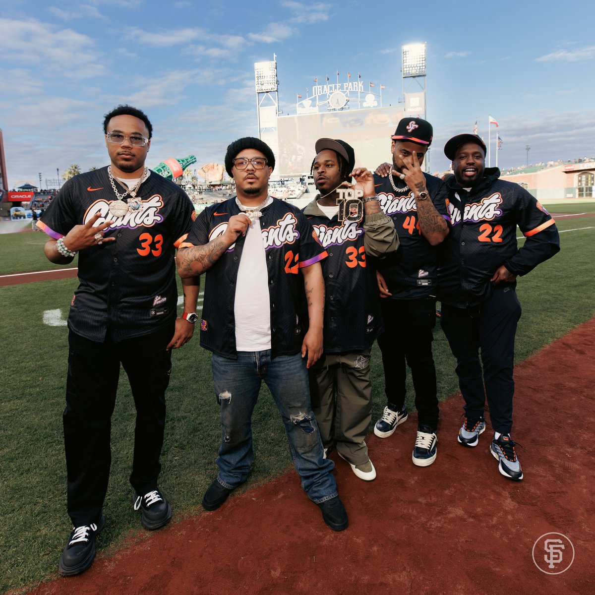 Oracle Park tweet media