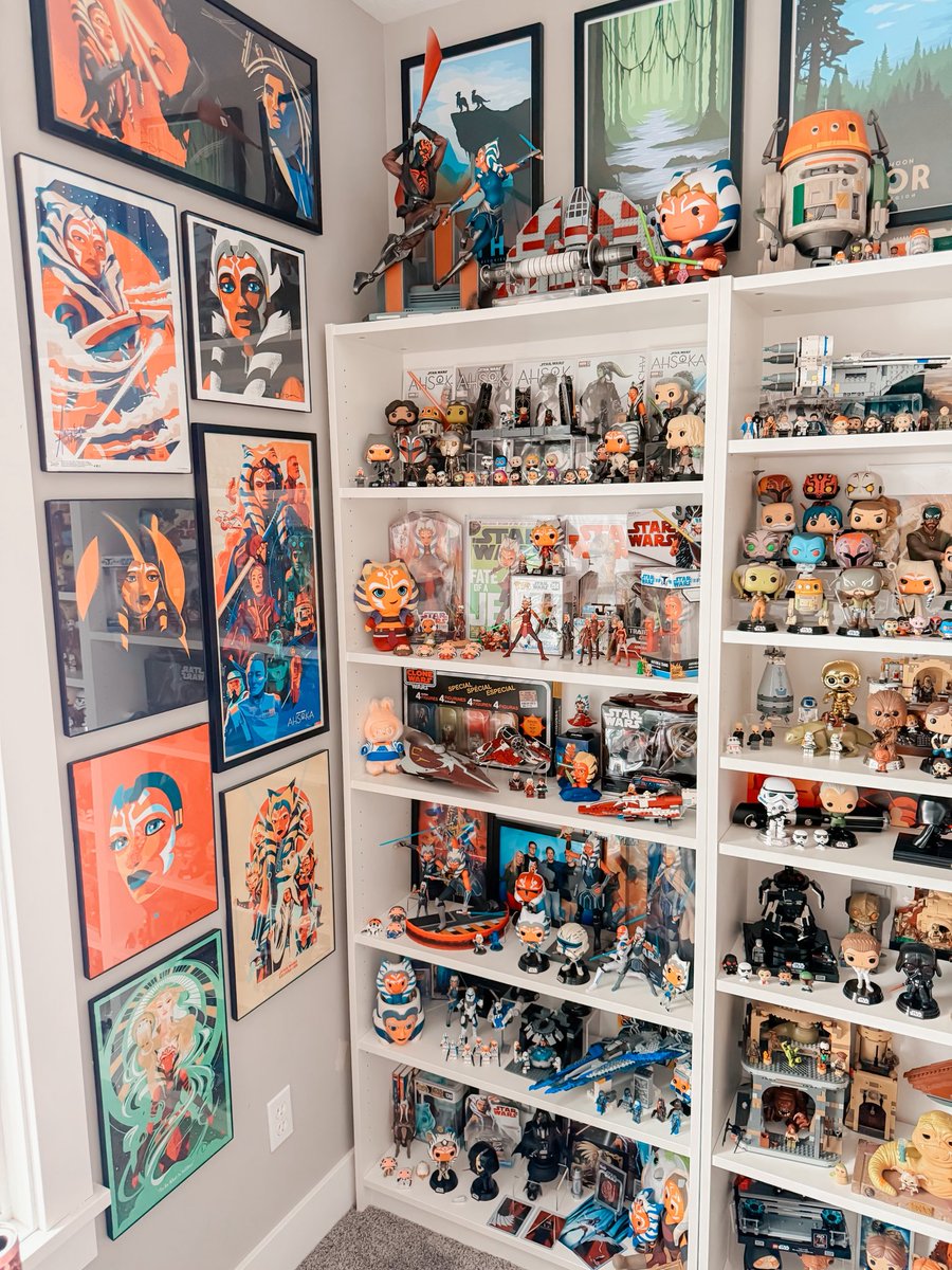 _nolansgalaxy's tweet photo. DIE HARD AHSOKA FANS UNITE 🗣️

#ahsoka #ahsokatano #starwars https://t.co/swbyLdkKZP
